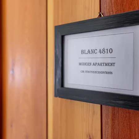 Blanc 4810